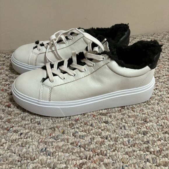 SCHUTZ Kristin Platform Sneaker White Leather Lace Up Black Low Top- Size 9.5 - Picture 1 of 12